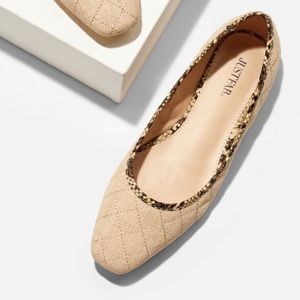 Women’s Flats